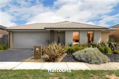 62 Fairhaven Blvd, Cranbourne West VIC 3977