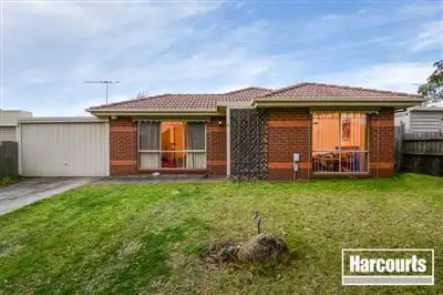 6 Crystal Gardens, Cranbourne West VIC 3977