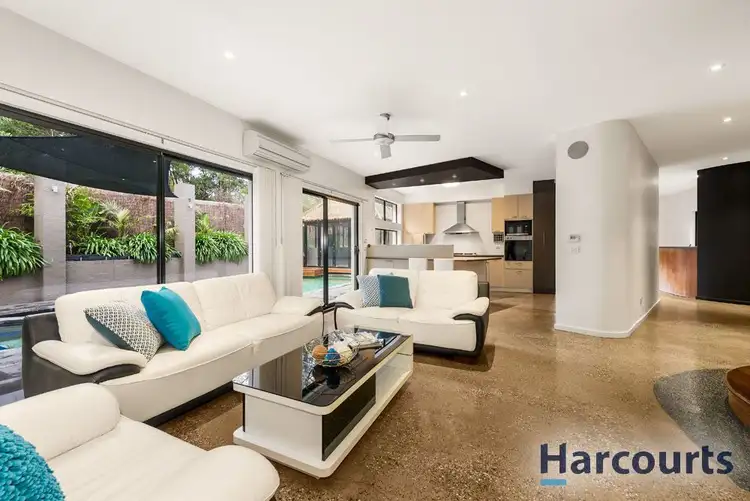 327 Hawthorn Road, Vermont South VIC 3133