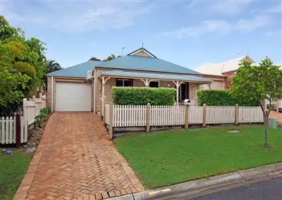 12 Ranier Crescent, Varsity Lakes QLD 4227