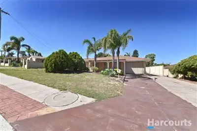 Second view of Homely house listing, 10 Sapling Way, Hocking WA 6065