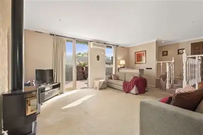 Second view of Homely house listing, 4 Dalroy Crescent, Vermont South VIC 3133