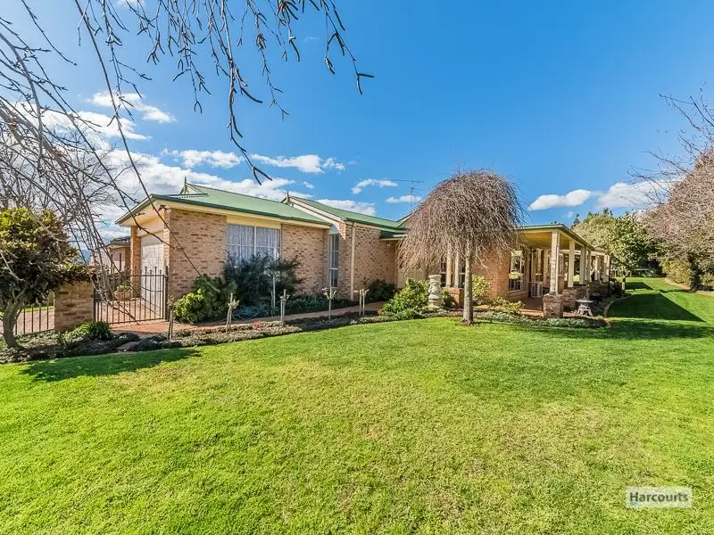 Main view of Homely house listing, 6 Callistemon Crescent, Drouin VIC 3818