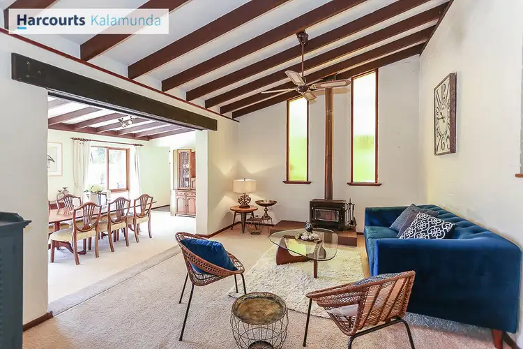 35 Chislehurst Road, Lesmurdie WA 6076