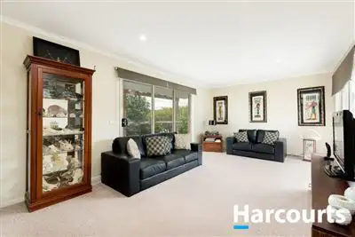 Fifth view of Homely house listing, 4 Fenfield Street, Cranbourne VIC 3977