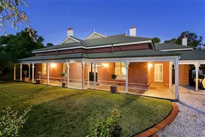 2 Durham Terrace, Cheltenham SA 5014