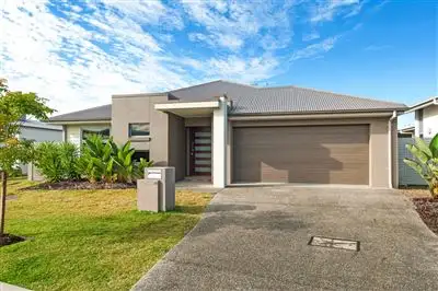 23 Galley Road, Hope Island QLD 4212