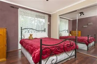 Fifth view of Homely house listing, 13 Amethyst Place, Eagle Vale NSW 2558