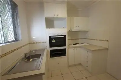 Fifth view of Homely unit listing, 2/14 Weemala Street, Chevron Island QLD 4217