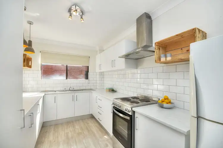 Main view of Homely unit listing, 7/10 Aquila Court, Mermaid Waters QLD 4218
