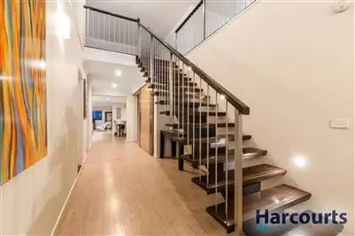 Seventh view of Homely house listing, 2 Trevor Court, Mount Waverley VIC 3149