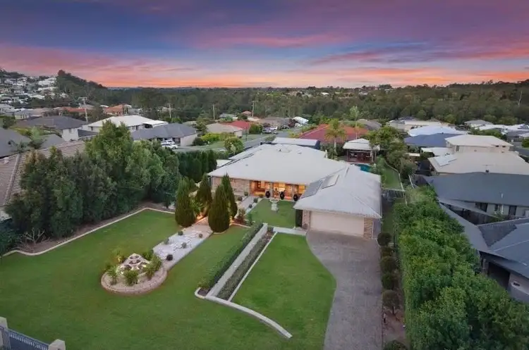 27 Bunya Crossing Road, Eatons Hill QLD 4037