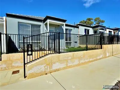 10 Clarendon Circuit, Lakelands WA 6180