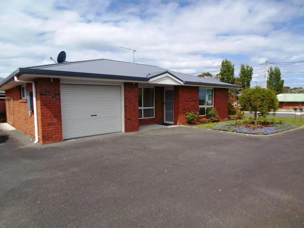 Main view of Homely unit listing, 2/6 John Street, Smithton TAS 7330