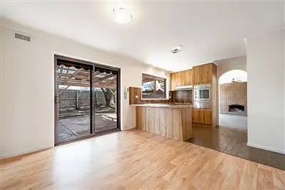 Fourth view of Homely house listing, 5 Harvard Court, Sunbury VIC 3429