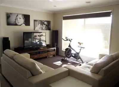 Sixth view of Homely house listing, 18 Wooloona Court, Wangaratta VIC 3677