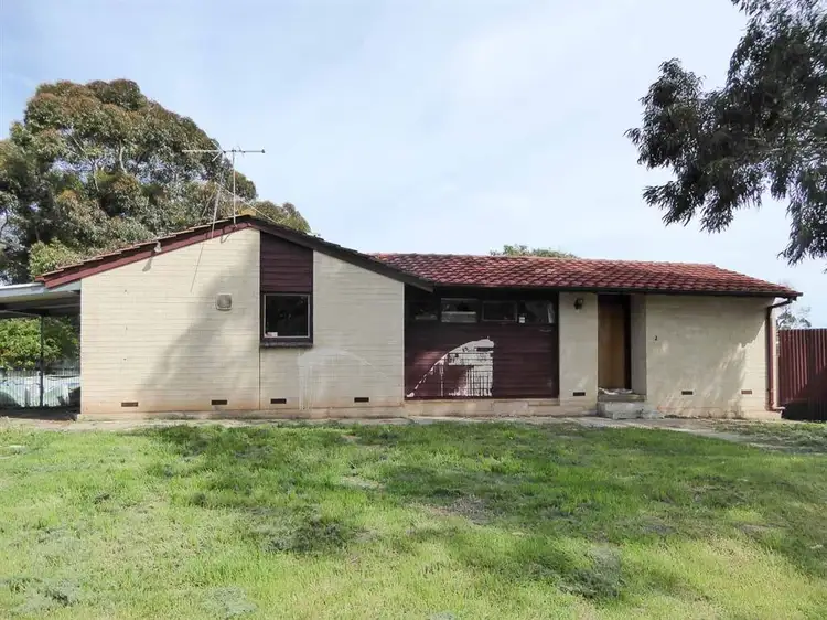 2 Dimboola Court, Craigmore SA 5114