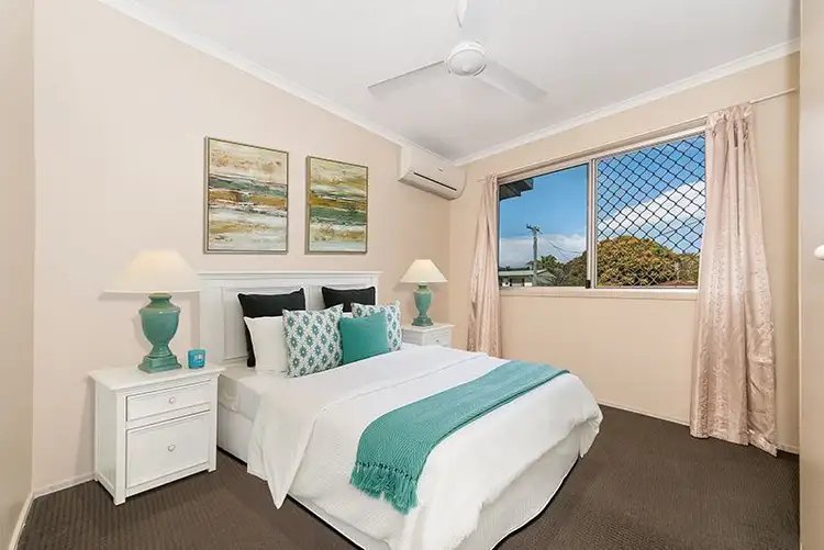 Fifth view of Homely house listing, 8 Legge Court, Mount Louisa QLD 4814