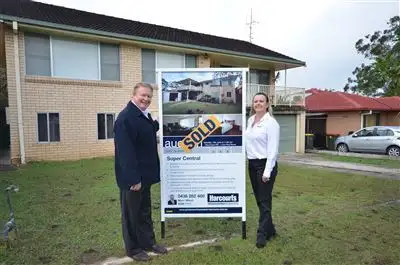 8 Fox Crescent, Wauchope NSW 2446