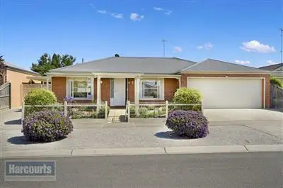 33 Bayfield Crt, Newcomb VIC 3219