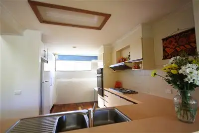 Sixth view of Homely house listing, 2 Balmerino Square, Frankston VIC 3199