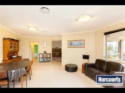 Seventh view of Homely house listing, 6 Elska Court, Warragul VIC 3820