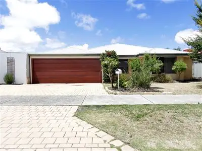 15 Leichhardt Crossing, Hammond Park WA 6164