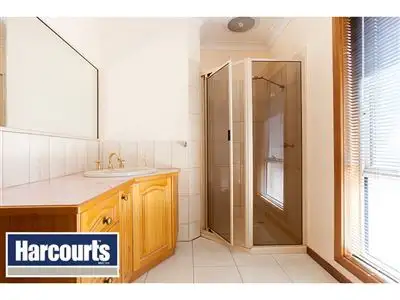 Fourth view of Homely house listing, 10 Grevillea Court, Warragul VIC 3820