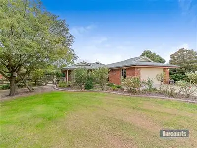 59 Fairway Drive, Drouin VIC 3818