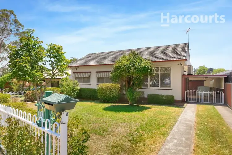 102 O'Sullivan Road, Leumeah NSW 2560