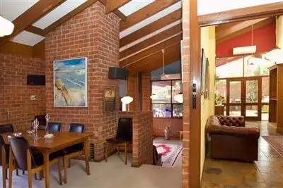 2 Thornbill Crescent, Coromandel Valley SA 5051