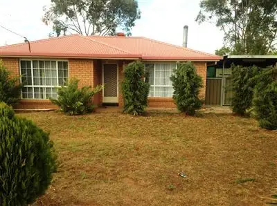 45 Flashman Avenue, Nyngan NSW 2825