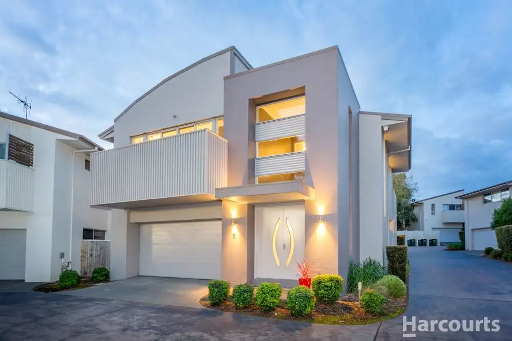 Main view of Homely townhouse listing, 5/45 Dobbin Circuit, Nicholls ACT 2913
