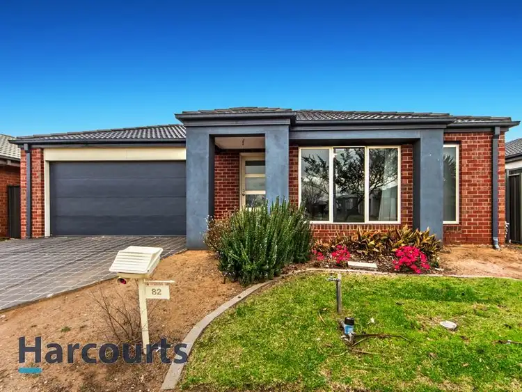 82 Duncombe Parkway, Deer Park VIC 3023