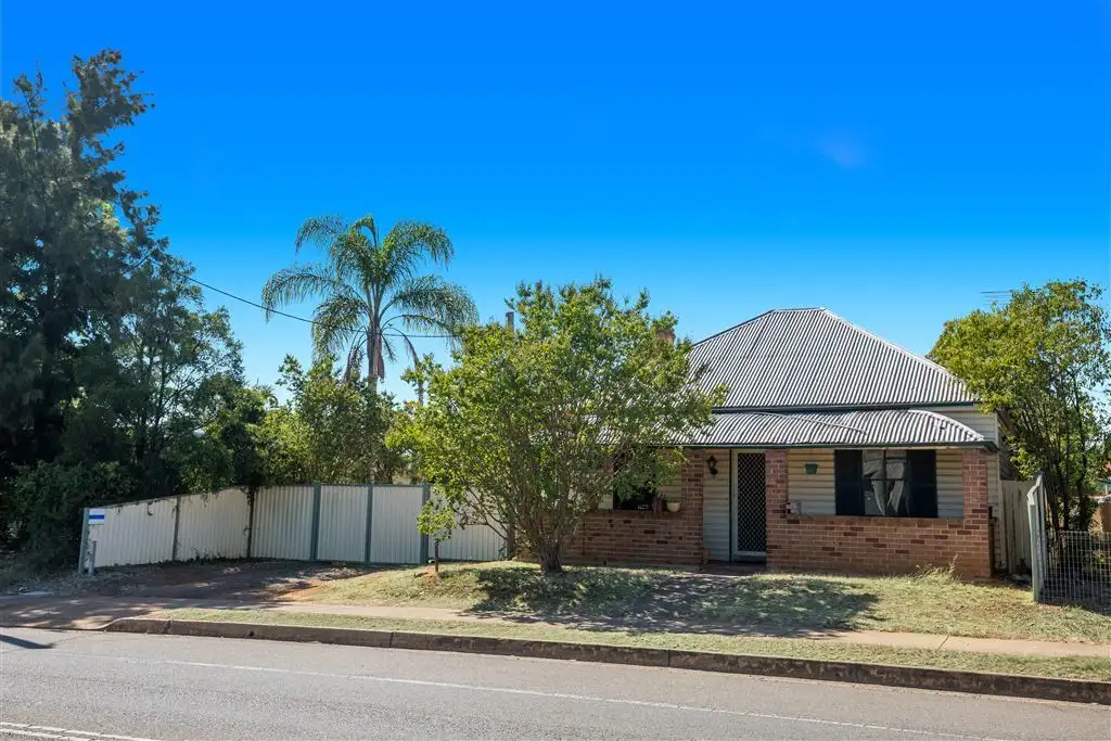Main view of Homely house listing, 216 Macquarie Street, South Windsor NSW 2756