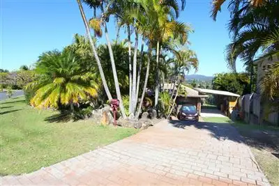 16 Maralinga Drive, Ashmore QLD 4214