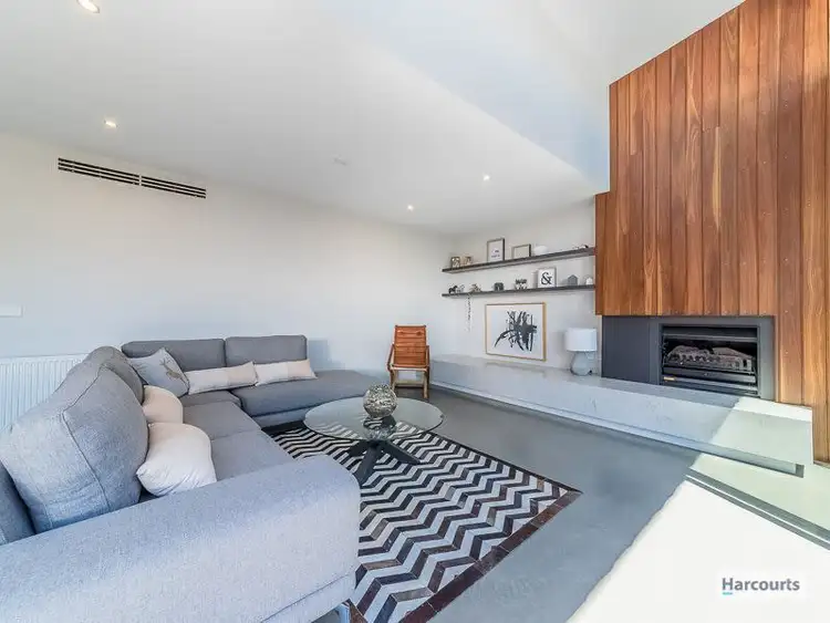 Fifth view of Homely house listing, 17 Hillgrove Close, Warragul VIC 3820