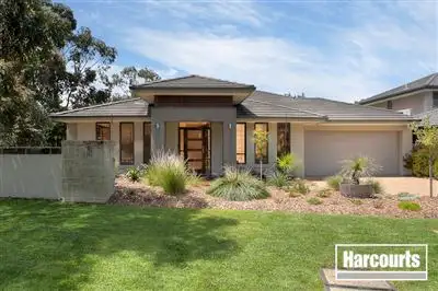 1 Barton Drive, Sandhurst VIC 3977