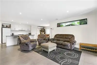 Fourth view of Homely flat listing, 25 Beilby Court, Hastings VIC 3915