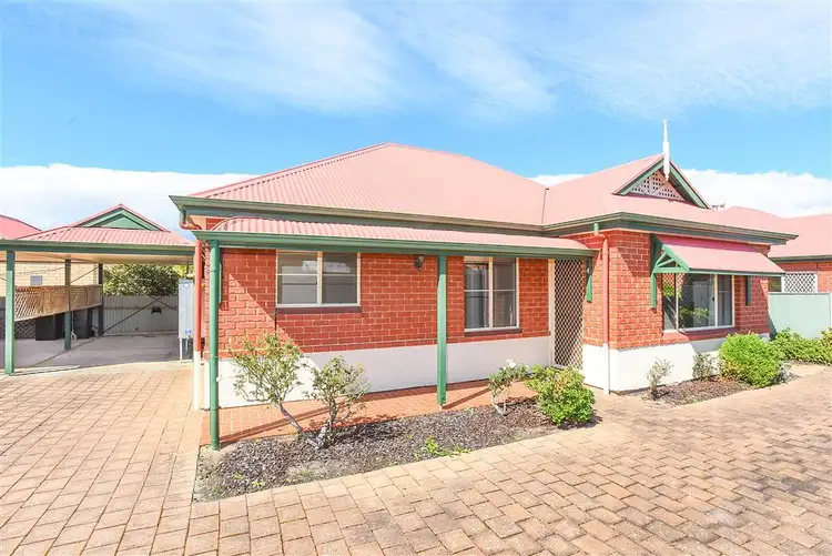Main view of Homely block of units listing, 4/32 Hill Street, Victor Harbor SA 5211