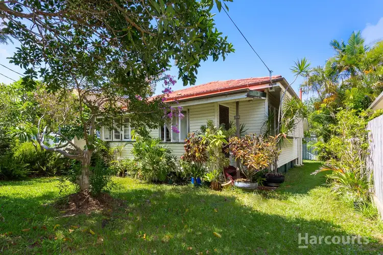 27 Murphy Street, Scarborough QLD 4020