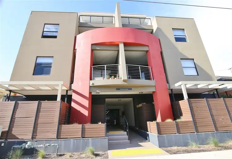 6/3 Close Avenue, Dandenong VIC 3175