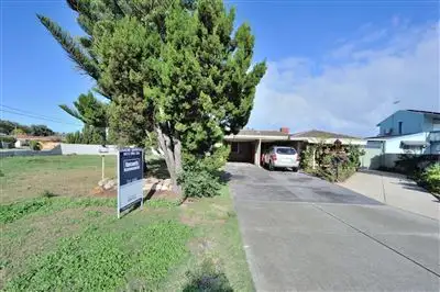 Third view of Homely semi-detached listing, 25A Richmond Avenue, Shoalwater WA 6169