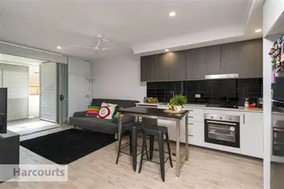 Main view of Homely unit listing, 7/29 Regent Street, Woolloongabba QLD 4102