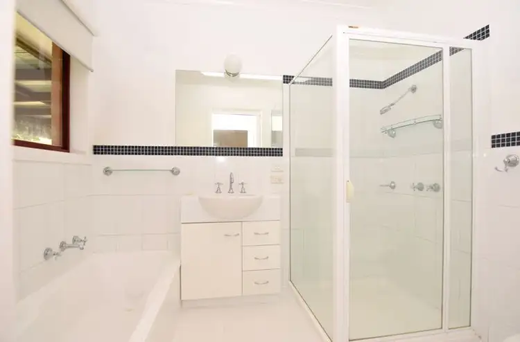 Sixth view of Homely house listing, 2 Nolan Street, Wangaratta VIC 3677