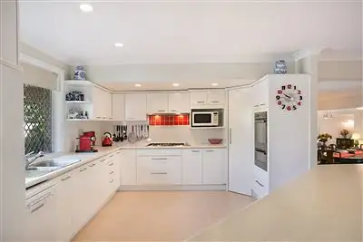17 Firestone Court, Robina QLD 4226