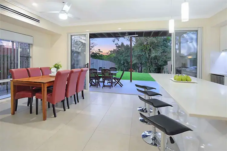 19 Northmore Street, Mitchelton QLD 4053