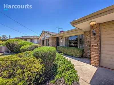 Second view of Homely house listing, 5 Lyons Place, Heathridge WA 6027