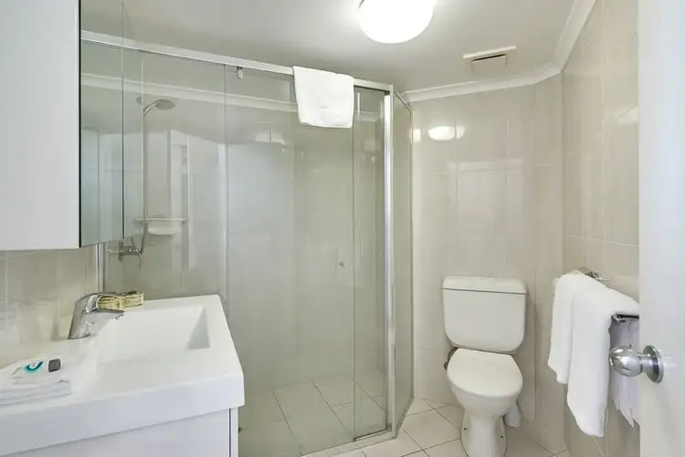 Sixth view of Homely apartment listing, 19/435 Coronation Drive, Auchenflower QLD 4066