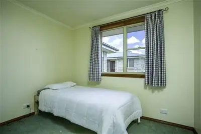 Sixth view of Homely villa listing, 3/4 Scott Street, Scottsdale TAS 7260